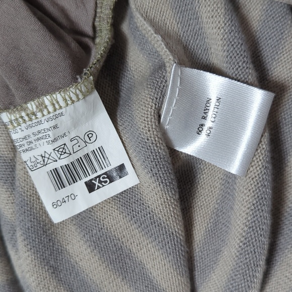 Lino Factory Two Piece Sleeveless Shirt Set - Picture 15 of 15